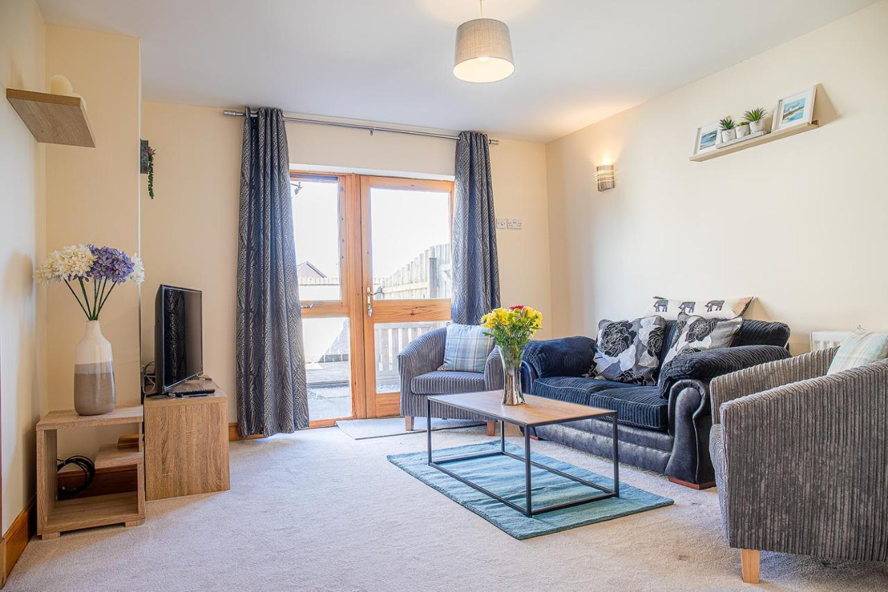 אינברנס Caledonian 2 Bedroom Free Parking מראה חיצוני תמונה